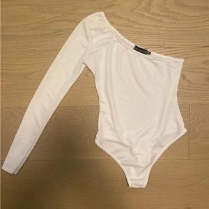 PrettyLittleThing White One Shoulder Long Sleeve Thong Bodysuit
